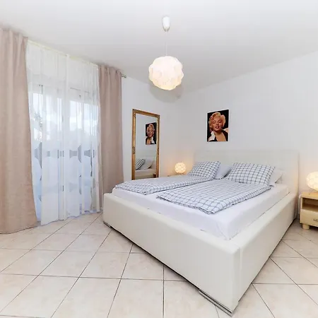 Sonja By Adex Travel Apartamento