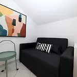 Sonja By Adex Travel Appartement